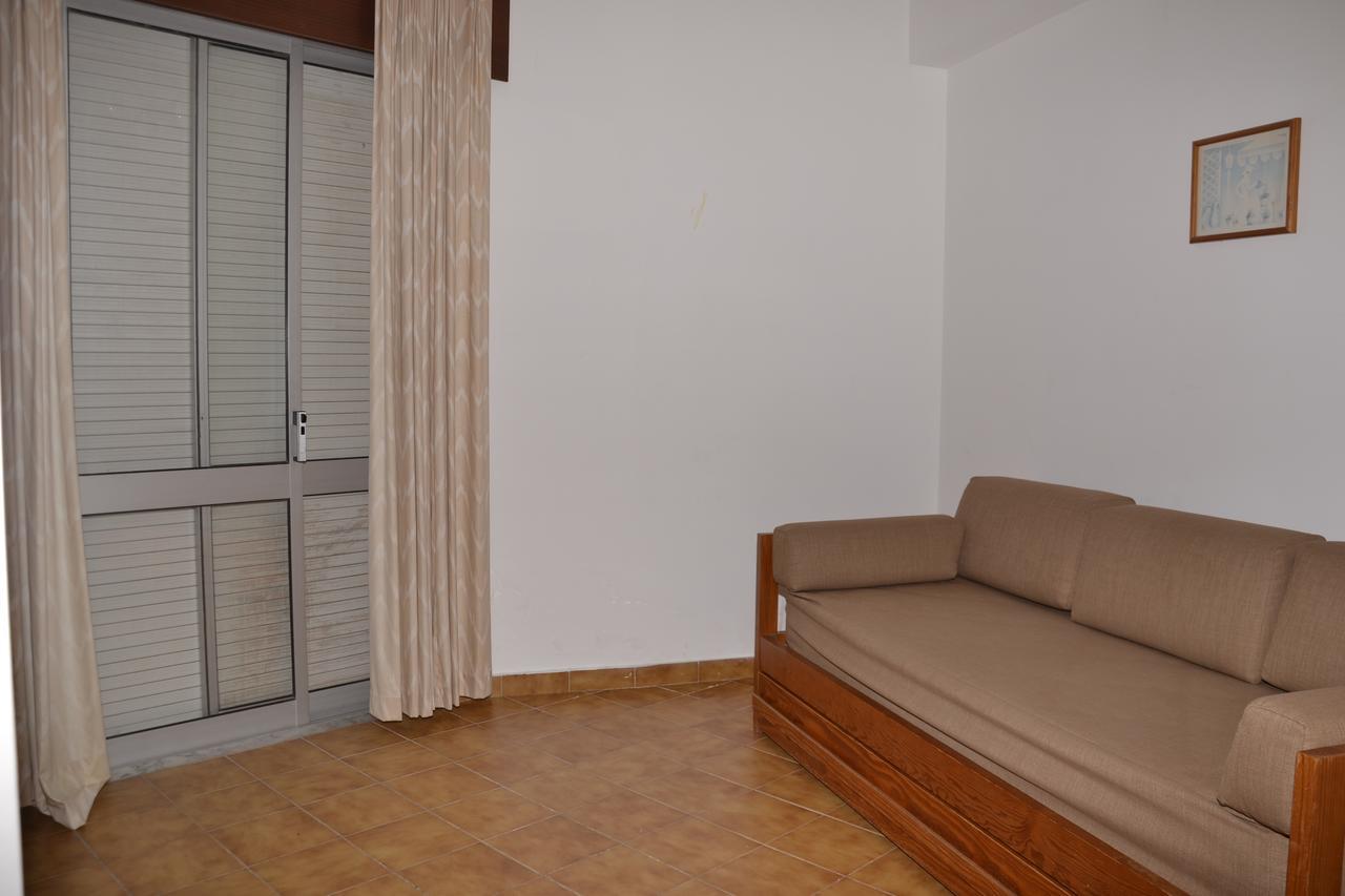 Squash Club Apartamentos Portimão Eksteriør billede